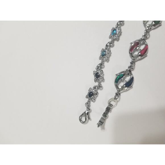 2- 7" silvertone bracelets dolfins and sea turtles this one has a 2" ext. b12* - Picture 8 of 16